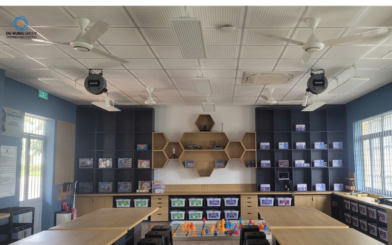 Triển khai phòng thực hành giáo dục STEM hiện đại tại Trường THPT Buôn Ma Thuột - Đắk Lắk